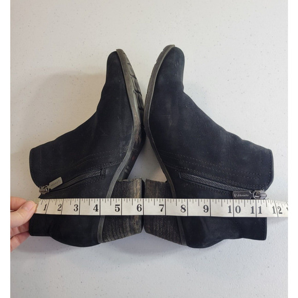 Blondo Valli B4935 Black Suede Waterproof Side Zip Ankle Booties Women's Size 9M - Picture 9 of 12